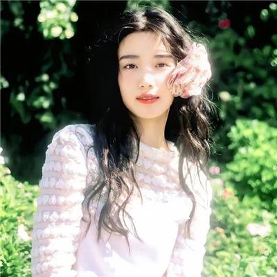 派遣女公关彩华